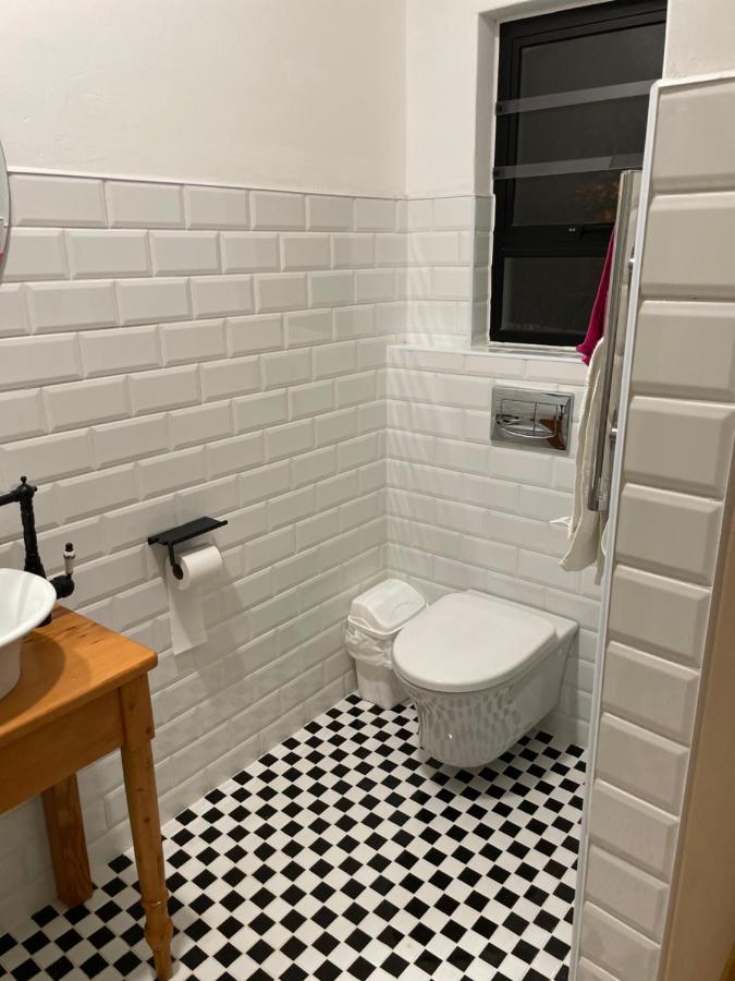 Swakopmund Private Room In Family Home Екстериор снимка